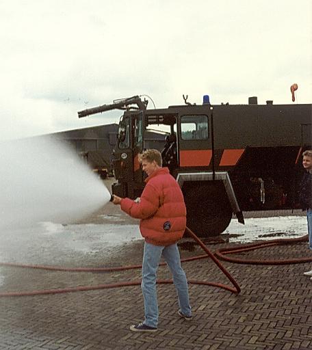 1990-06 arjan aan straalpijp.jpg